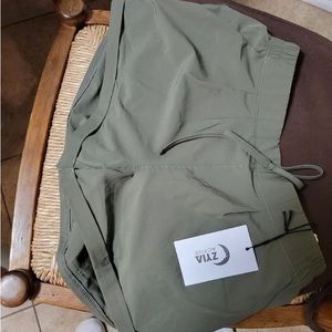 zyia green summer shorts